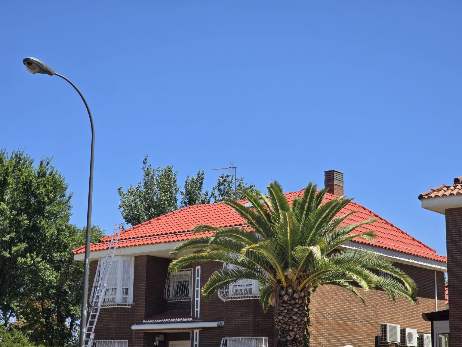 Tejados y reformas Yoandry: Renovación de fachadas en el sur de Madrid